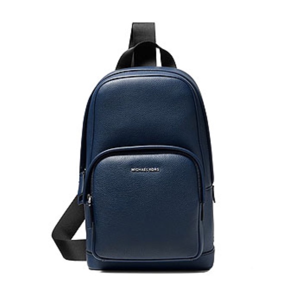 Michael Kors Cooper Commuter Sling Pack - Picture 1 of 4